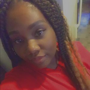 Meet your Posher, Jasmine